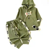 تعدادی لباس تک سایز زیر قیمت عمده