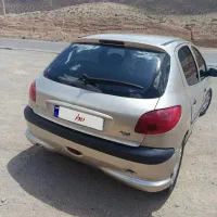 206 مدل ۸۳