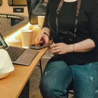 منشی.بازاریابی