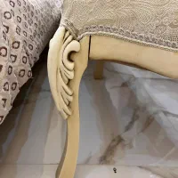 نیمکت زیره تخت