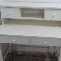 میز کار و تحریر