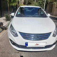 جک J4 مدل ۱۴۰۲
