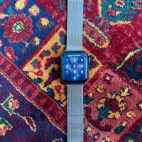 Apple watch se (2021) 44mm Aluminum Case