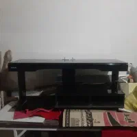 میزتلویزیون شیشه ای بدنه ام دی اف مشکی سالم