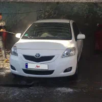 تویوتا یاریس آخر۲۰۱۰ استثنایی