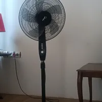 پنکه ایستاده مایدیا
