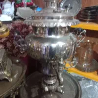 منقل وسینی ورشو با سماور ورشو|کلکسیون اشیاء عتیقه|سیلاخور, |دیوار