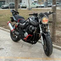 Cb400 سی بی ۴۰۰