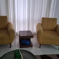 مبل سه نفره و دوتا یک نفره