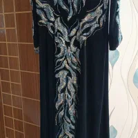 لباس مجلسی|لباس|مشهد, کارگران|دیوار