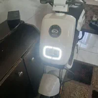 اسکوتر برقی|دوچرخه، اسکیت، اسکوتر|شیراز, قلعه شاهزاده بیگم|دیوار