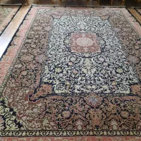 فرش|فرش|قم, باغ کرباسی|دیوار