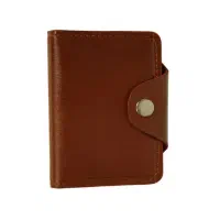 کیف مدارک کنار دریا پیدا کردم