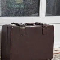 چمدان قدیمی