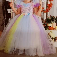 لباس یونیکورن در حد نو