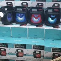 اسپیکر کوچک بلوتوثی چراغ قوه دار  GTS - 1533|پخش‌کننده همراه|تهران, جمهوری|دیوار