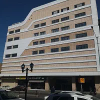 واحد خدماتی ۱۴۰متر برخیابان