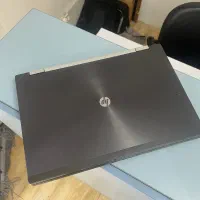 ۸ هسته i7 گرافیک 2 رم ۸ ۲۵۶ ssd فول اچ دی hp