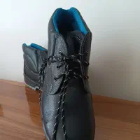 کفش ضد ضربه ساق بلند|کیف، کفش، کمربند|چناران, |دیوار