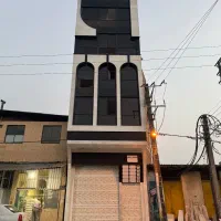 ساختمان پزشکان