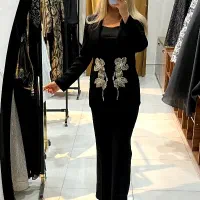 واگذاری مغازه پوشاک زنانه با اجناس و دکوراسیون