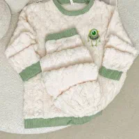 ست تدی|لباس|قشم, |دیوار