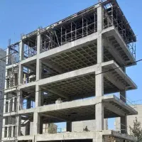 کارگر قالبند و آرماتور بند