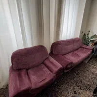 مبل ۷ نفره (نیاز به تعویض اسفنج دارد)|مبلمان خانگی و میز عسلی|شیراز, وصال|دیوار
