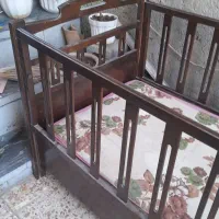 گهواره-تخت کودک، نوزاد، بچه دست دو