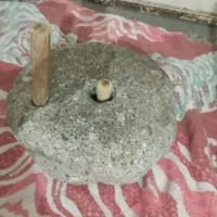 سنگ اسیاب گندم|کلکسیون اشیاء عتیقه|مشهد, ایثار|دیوار