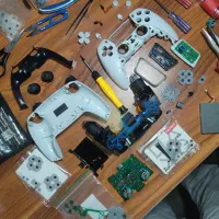 تعمیر  دسته کنسول و سرویس کامل انواع کنسول وpc