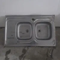 سینگ ظرفشویی تمیز و سالم