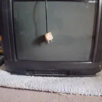 تلوزیون 21اینچ