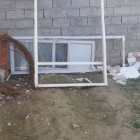 درب آلمینیوم و چهارچوب آهن