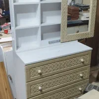 میز آرایش با صندلی مستقیم از تولیدکننده بخرید|تخت و سرویس خواب|رشت, حومه رشت|دیوار