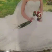 فروش لباس عروس به علت مهاجرت