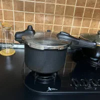 زودپز|ظروف پختوپز|قشم, |دیوار