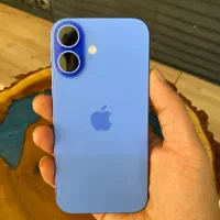 iPhone 16
