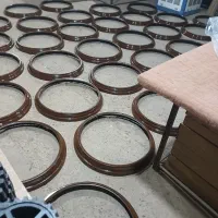 استخدام رنگ کار ماهر به صورت کنتراتی تسویه نقدی