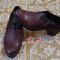 کفش و صندل زنانه. و. لباس. مردانه