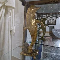 لوستر ویترین اسب گلدان دلفین برنز|لوستر و چراغ آویز|قم, باغ شریفی|دیوار