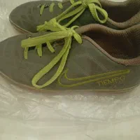 کفش فوتسال سایز ۳۶