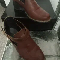 کفش|کیف، کفش، کمربند|نجف‌آباد, سعدی|دیوار