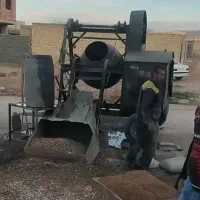 بتن ریزی بادستگاه خلاطه