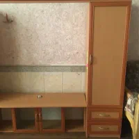 سرویس کمد و تخت و میز ارایش با کریر رایگان|اسباب و اثاث بچه|قم, دورشهر|دیوار