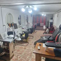 رهن سوئیت ۵۰ متری همکف در رشتیان.