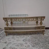 میز تلویزیون برنجی