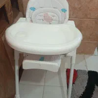 صندلی غذا در حد نو