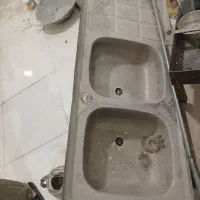 سینک اشپزخانه. آبچکان