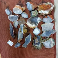 سنگ های قیمتی و کلکسیونی|کلکسیون اشیاء عتیقه|آران و بیدگل, |دیوار